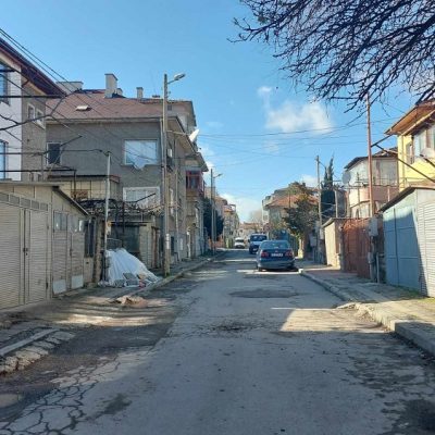 В приемния ден на кмета: Улица от списъка асфалтирана наполовина